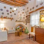 Holiday home Hidden Gem Of , Traditional House & Patio